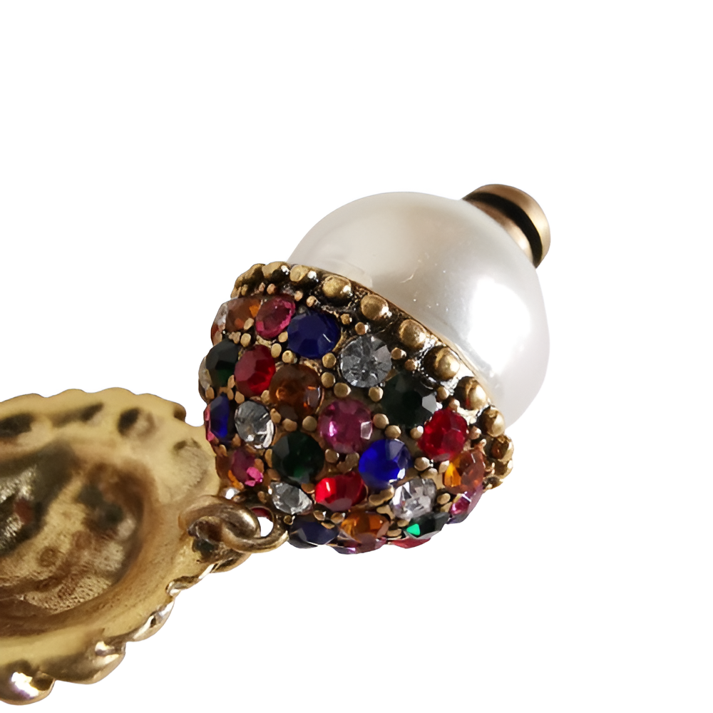 Gucci Lion Head Pearl Pendant Necklace