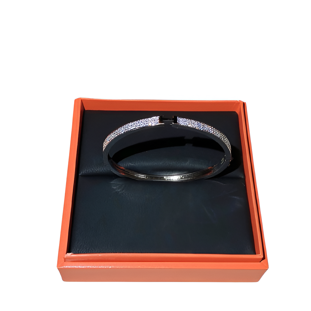 HERMES Textured Bangle Bracelet Collection
