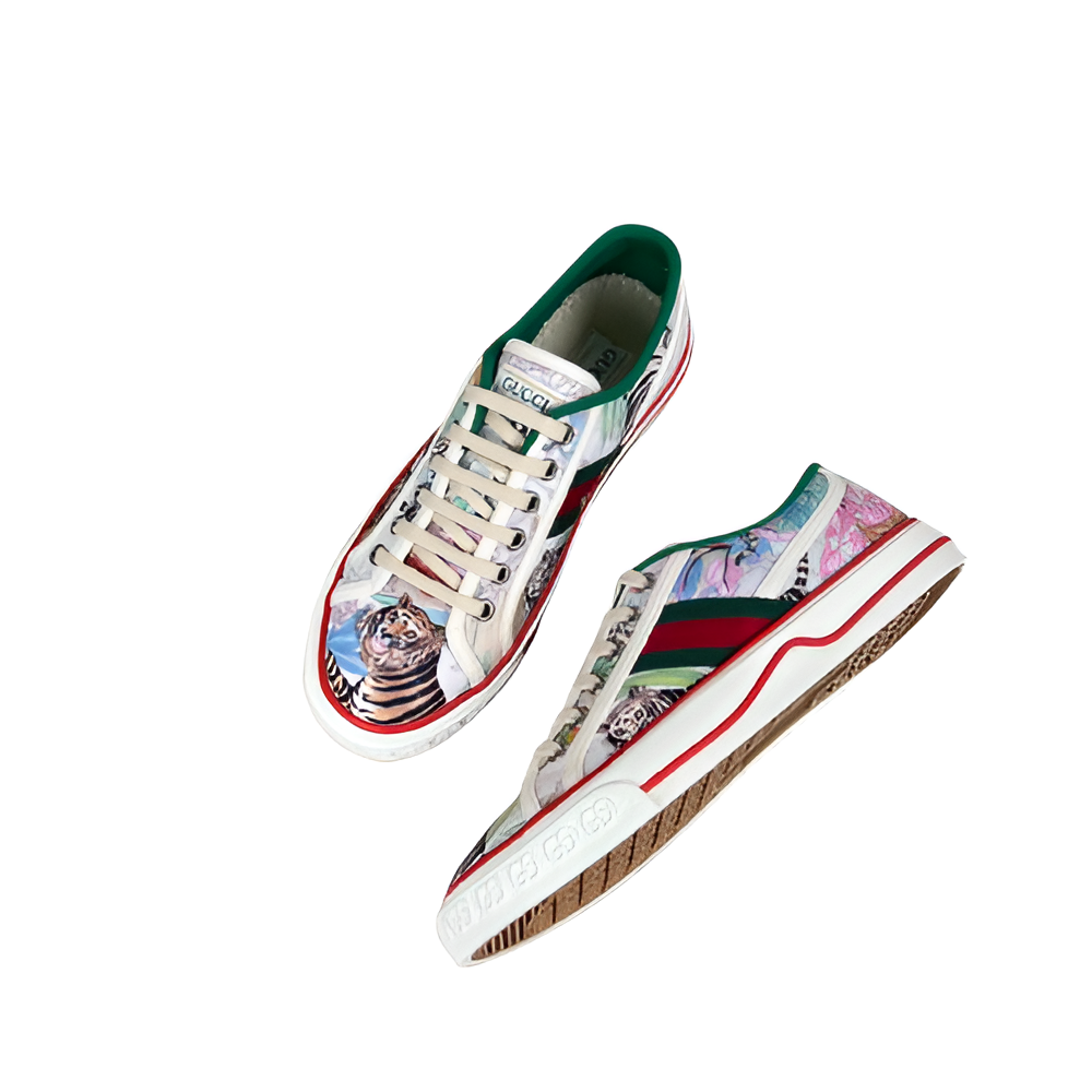 GUCCI Men's Tiger-Print Sneakers