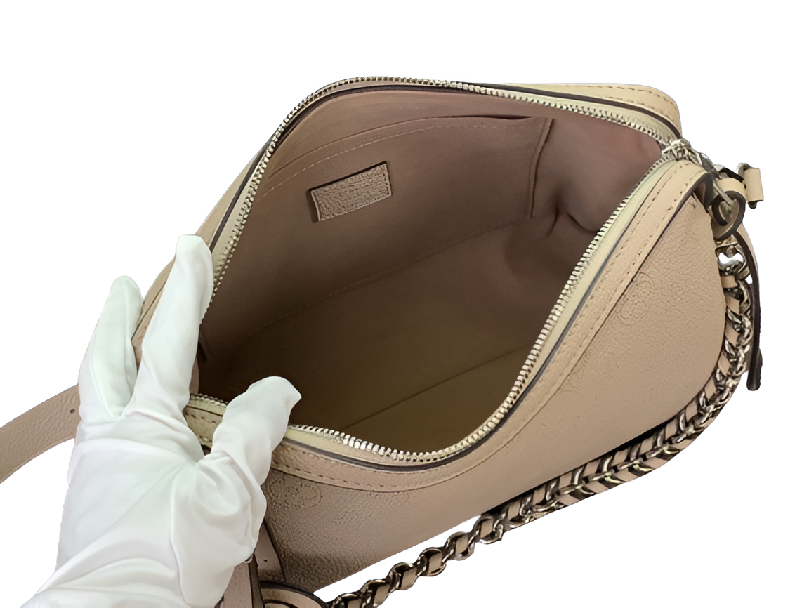 Louis Vuitton Hand It All PM