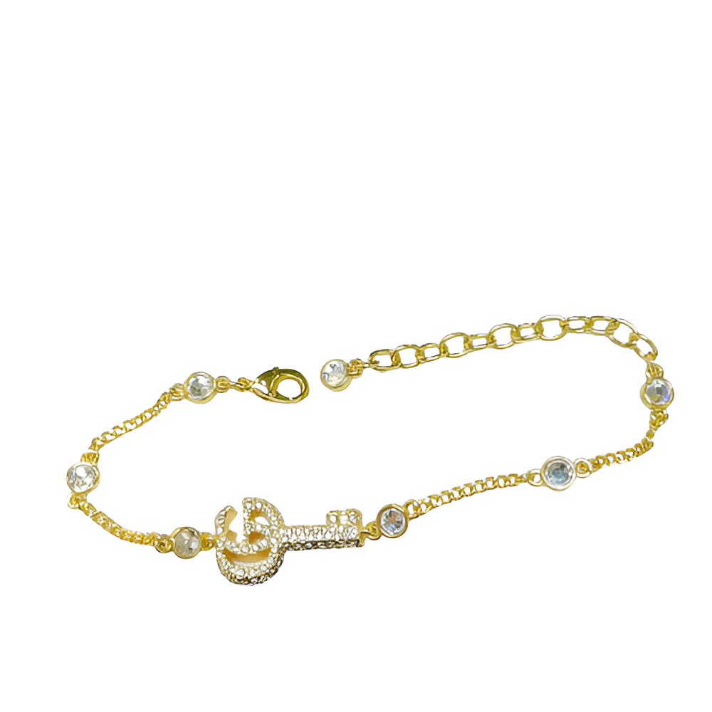 GUCCI Pearl & Gold Charm Bracelet