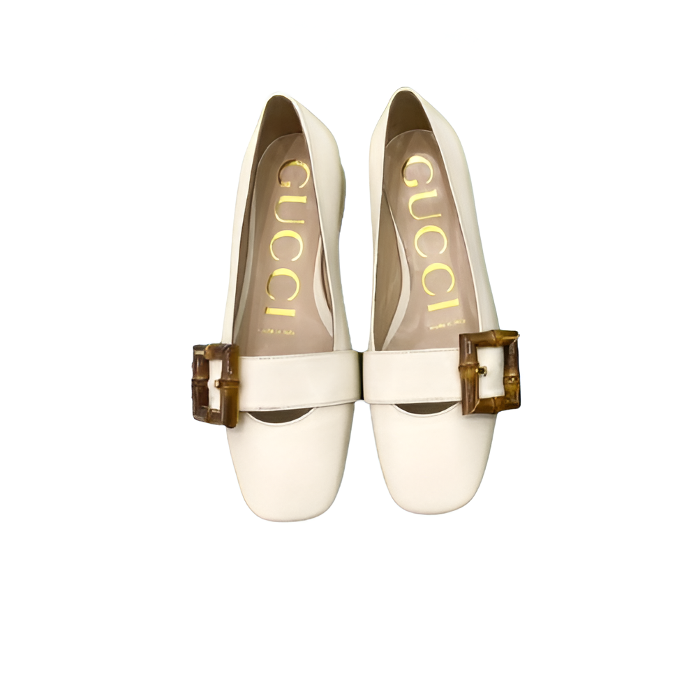 Gucci  Women's Ivory Leather Pumps with Bamboo Buckle
