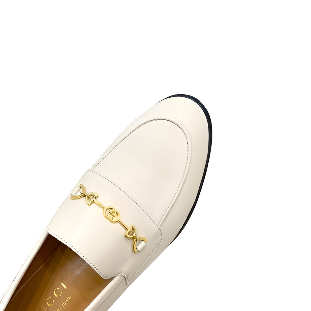 Gucci  Women's White Loafers with Gold Chain Detail