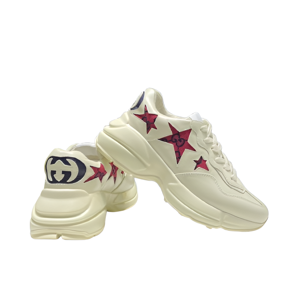 Gucci  Beige Leather Sneakers with Red Stars