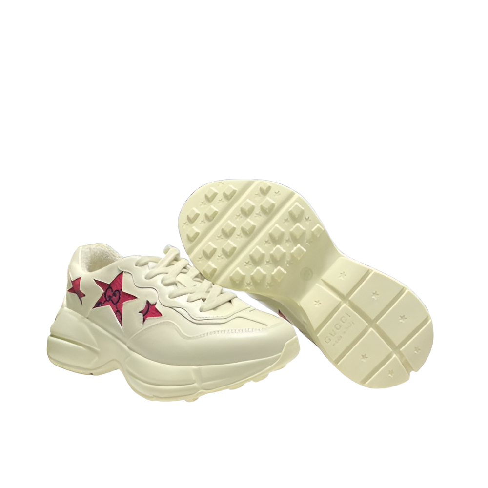 Gucci  Beige Leather Sneakers with Red Stars