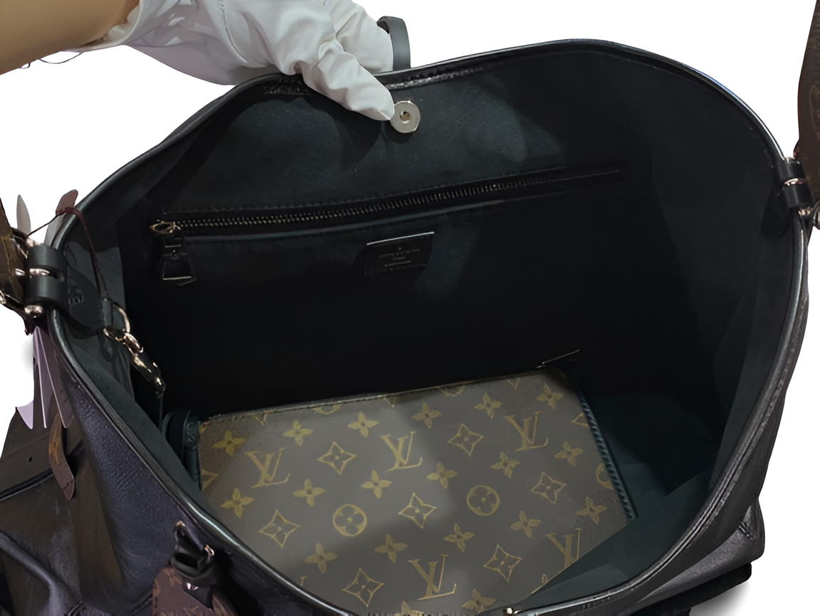 Louis Vuitton-inspired hobo bag