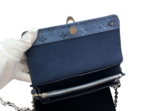 Louis Vuitton Vavin Chain Wallet