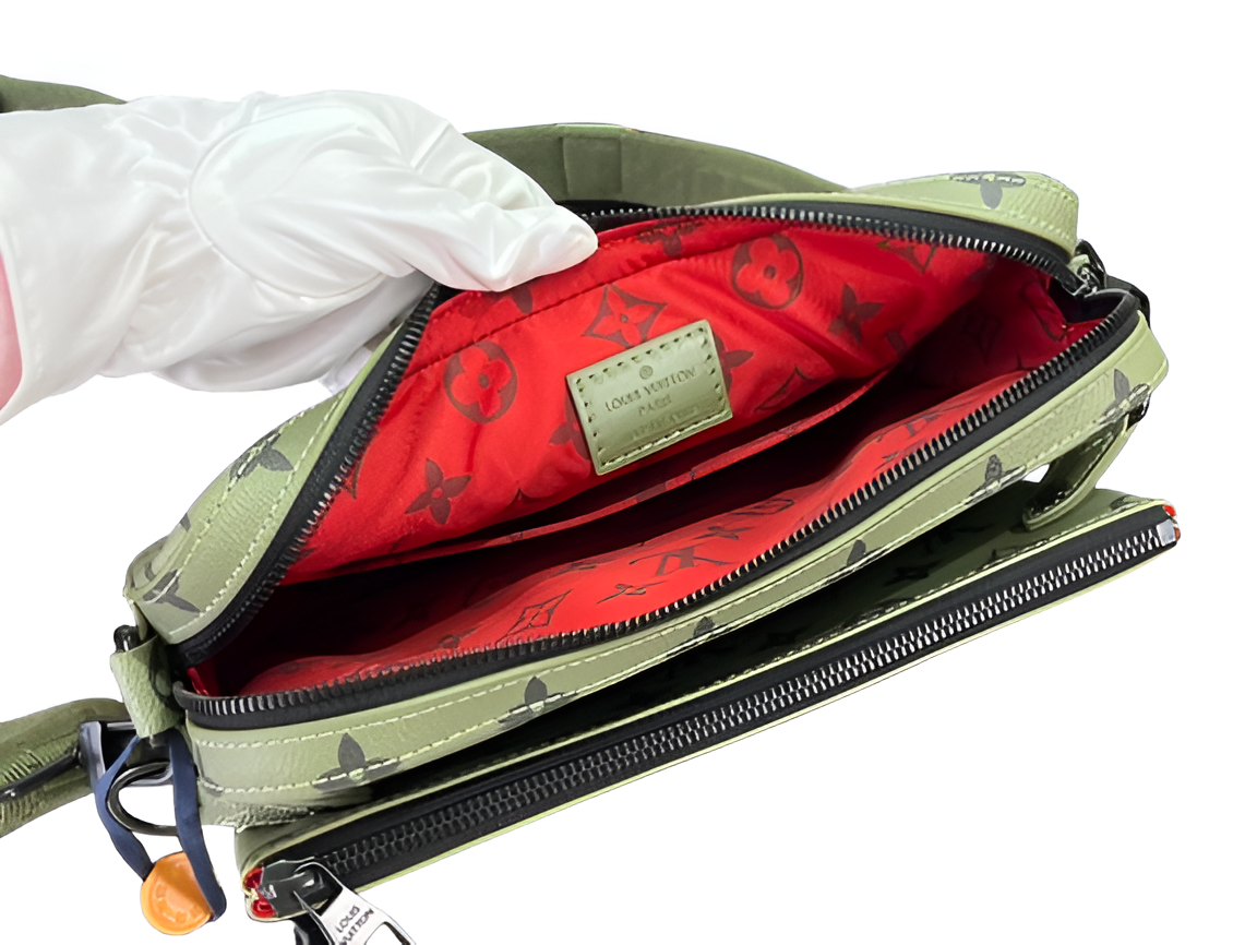 Louis Vuitton Trio Messenger Bag