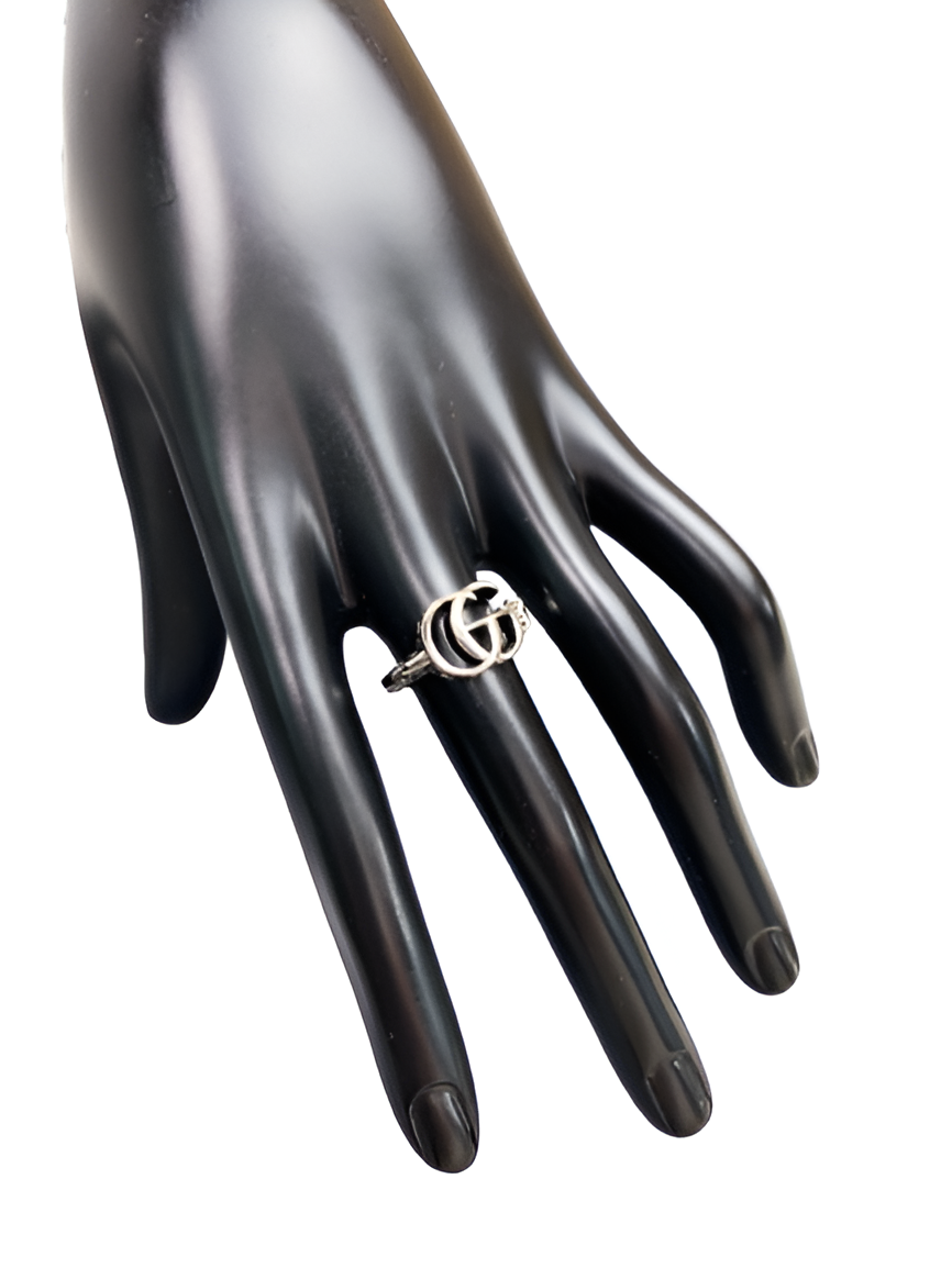 Gucci Engraved Ring