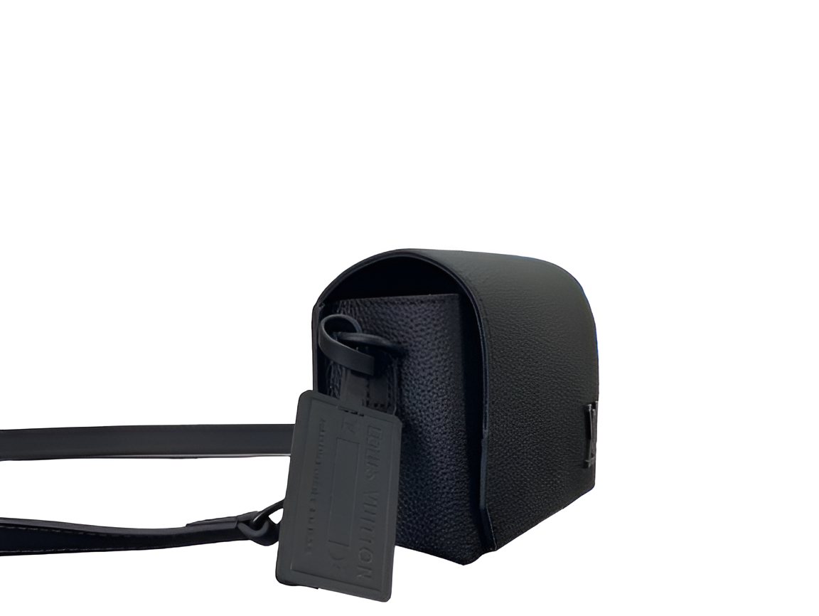 Louis Vuitton Malletage GO-14 MM crossbody bag