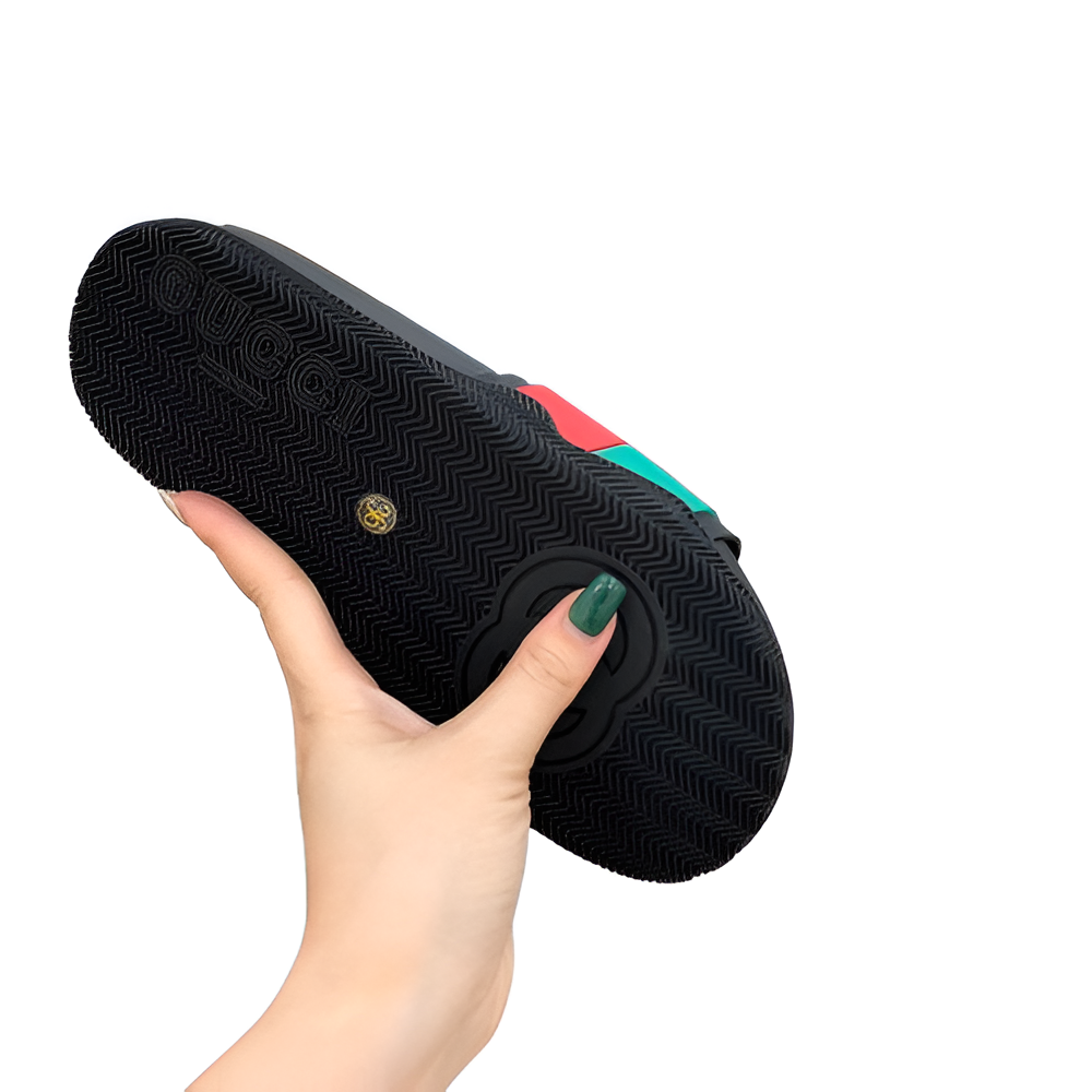 GUCCI Men's Signature Slides