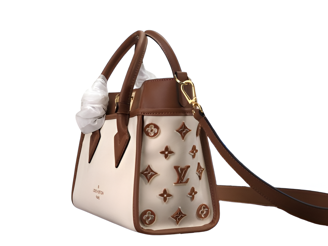 Louis Vuitton On My Side PM handbag