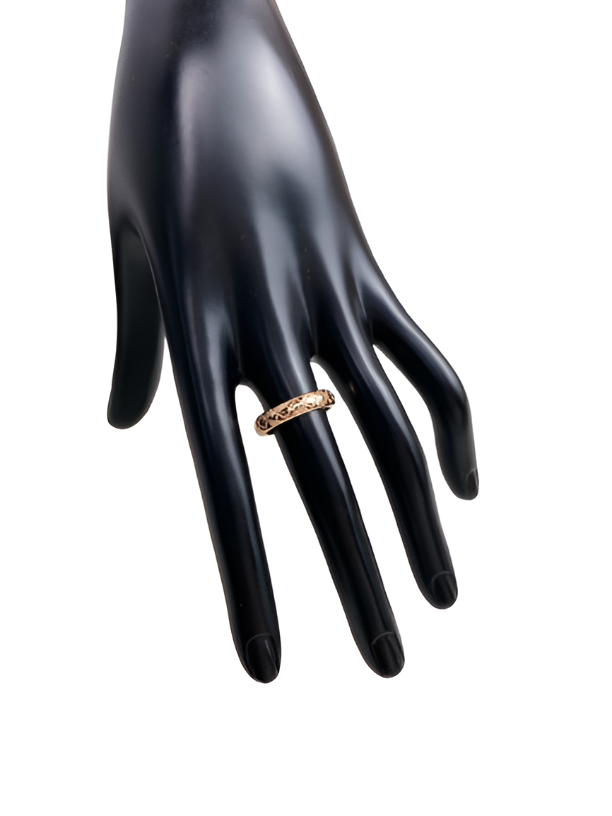 Gucci Rose Gold Textured Band