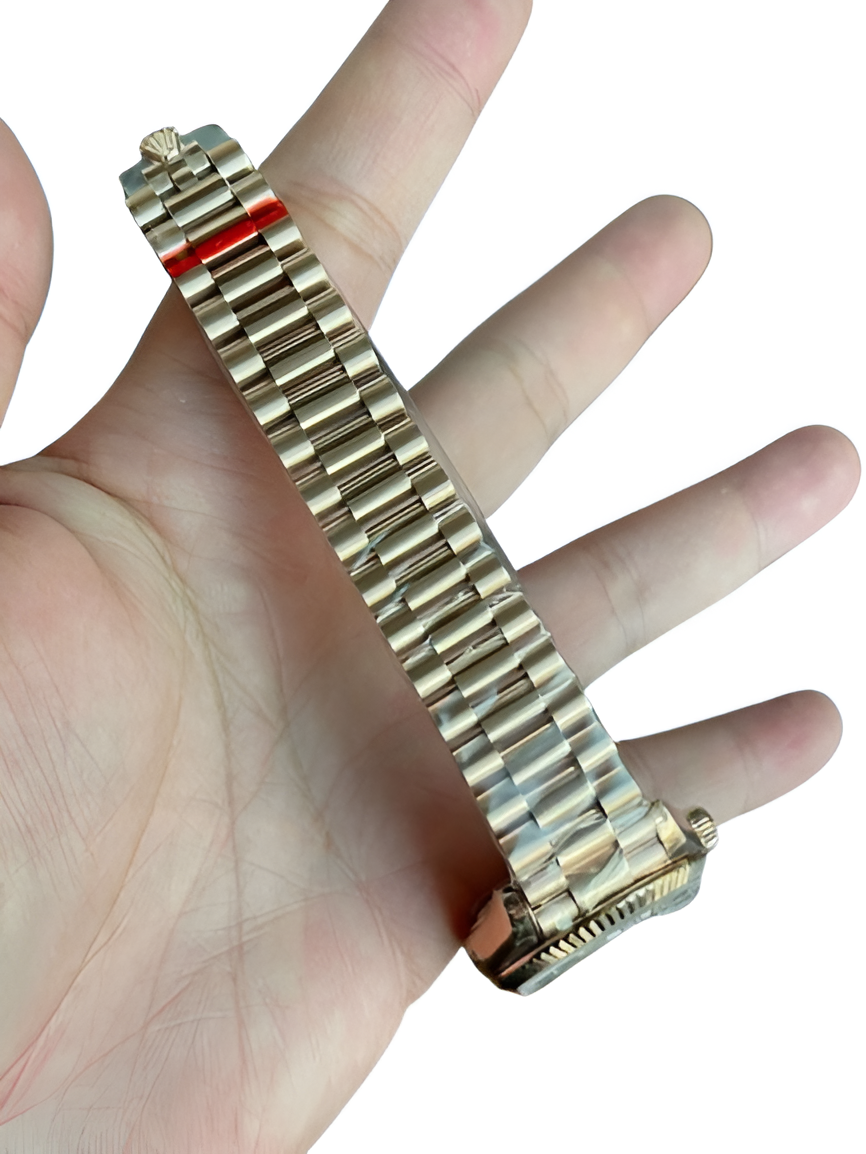 Rolex Oyster Perpetual Datejust – Champagne Dial