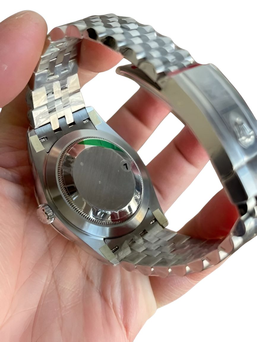 Rolex Oyster Perpetual Datejust – Silver Dial