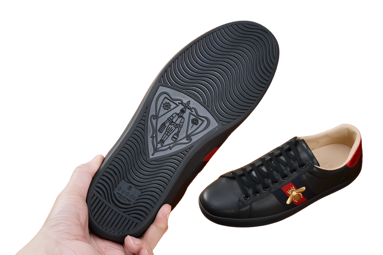 GUCCI Men's Bee Embroidered Leather Sneakers
