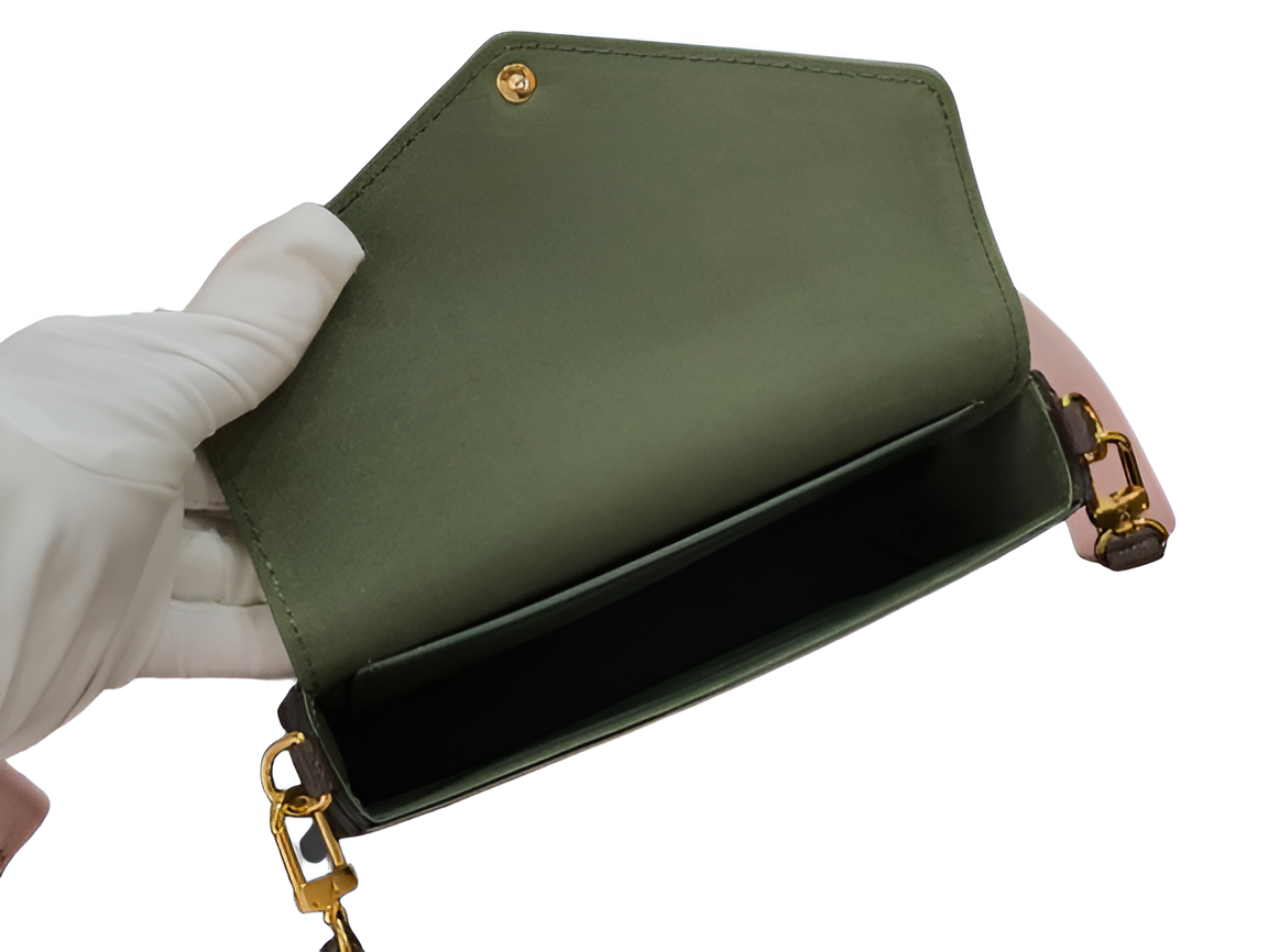 Louis Vuitton monogram wallet-on-chain