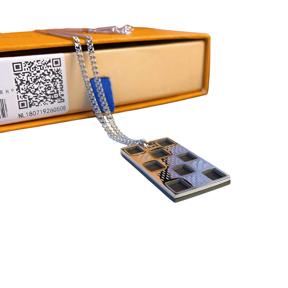 Louis Vuitton Geometric Pendant Necklace Set for Men