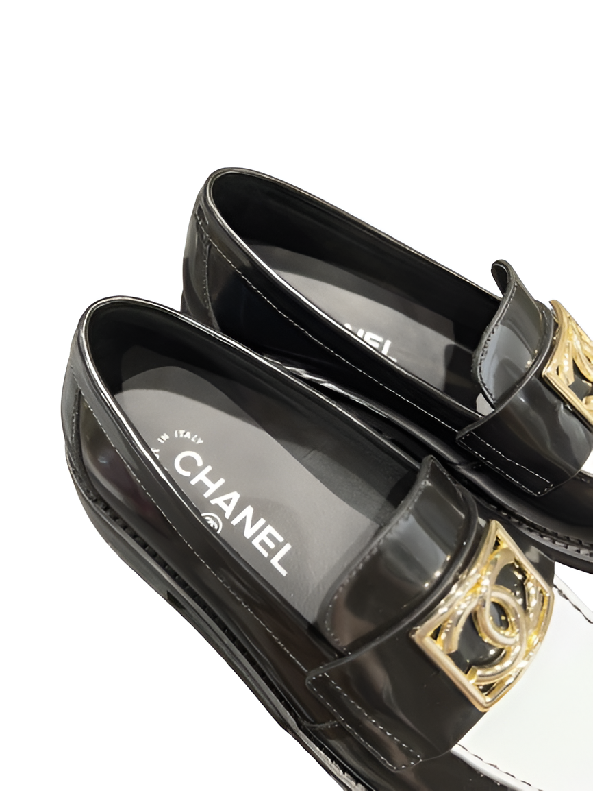 CHANEL Women's Black & White Gold CC Loafers