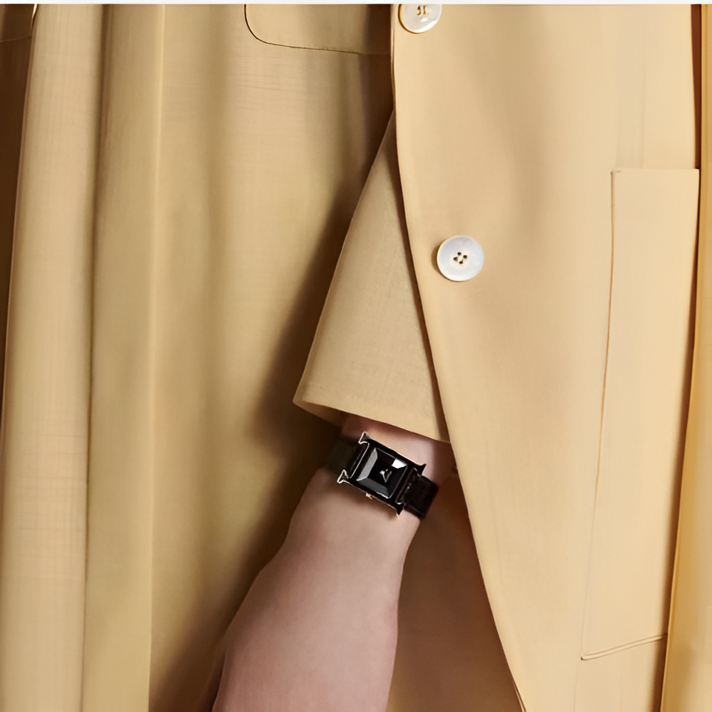 HERMÈS Black & Gold Ladies Watch