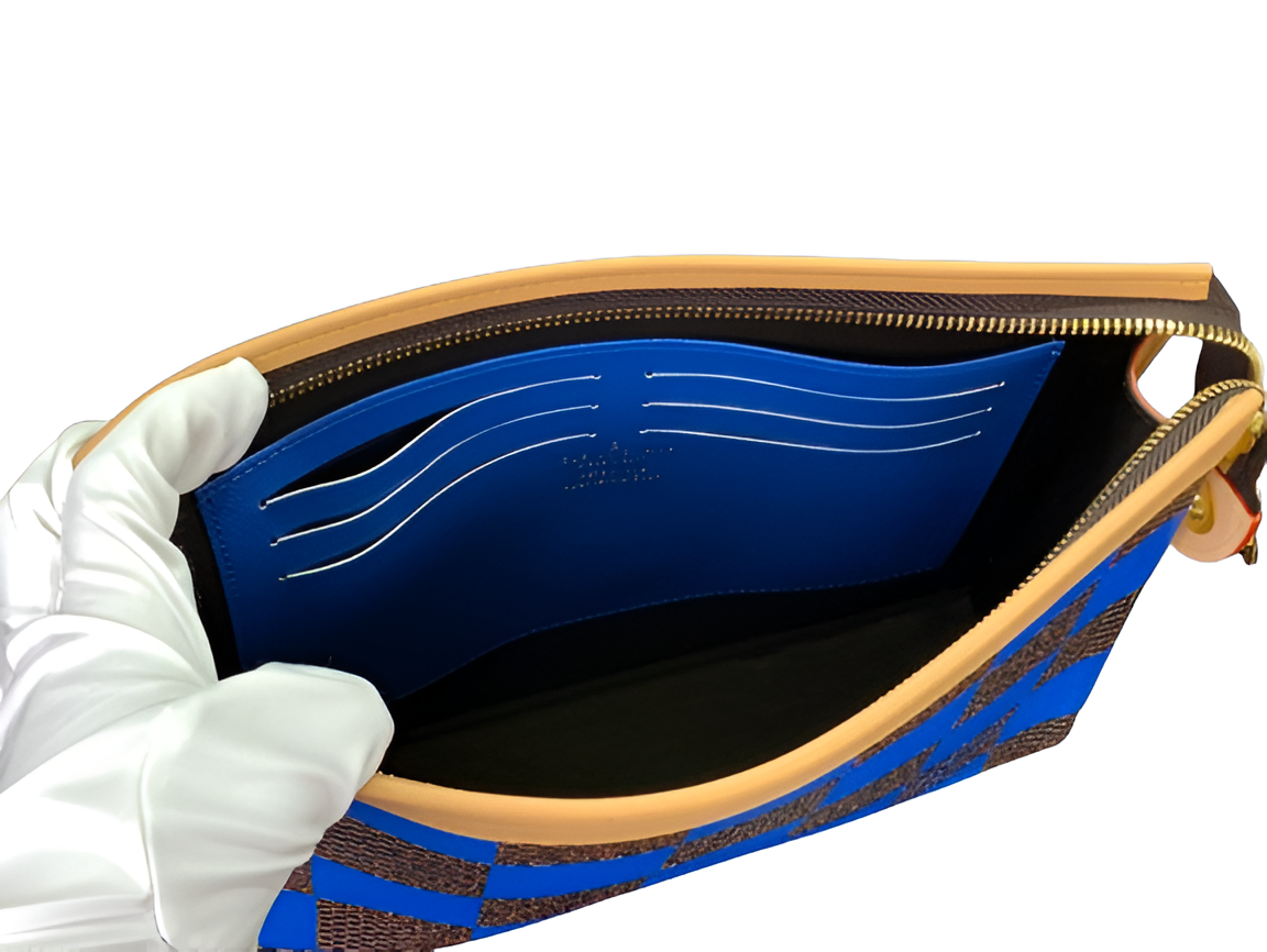 Louis Vuitton Pochette Voyage