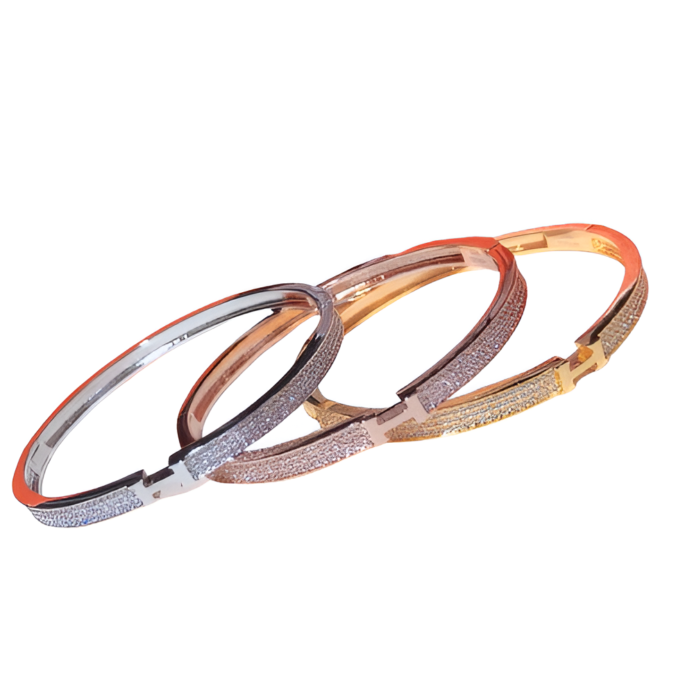 HERMES Textured Bangle Bracelet Collection