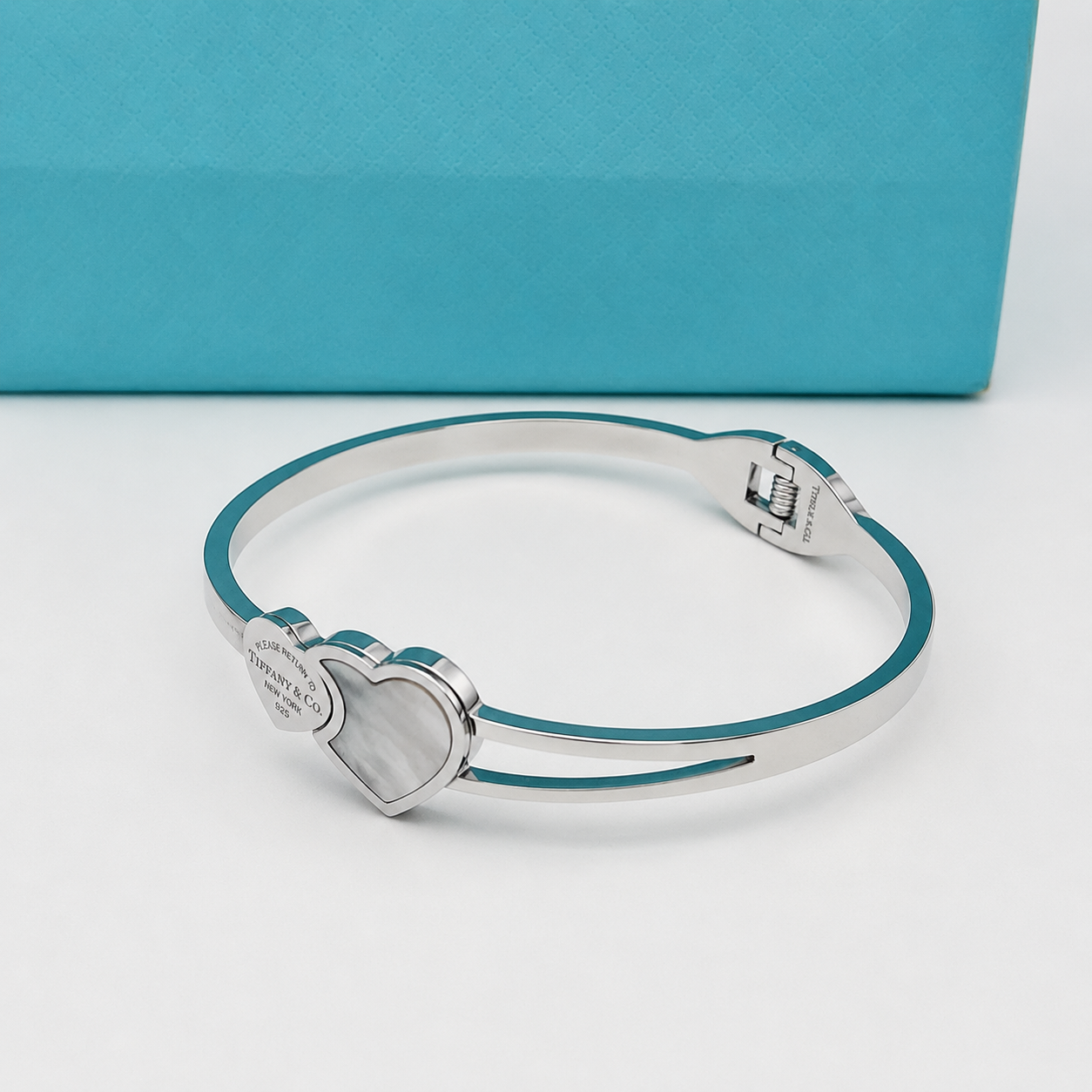 Tiffany Women Luxury Bangle