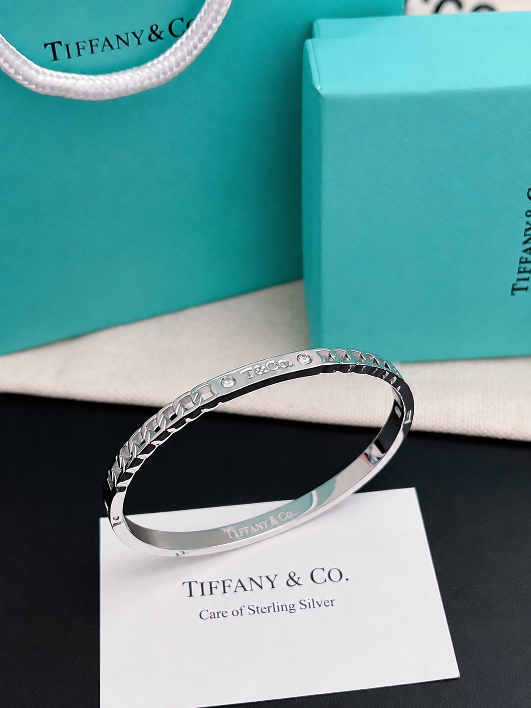 Tiffany Women Luxury Bangle
