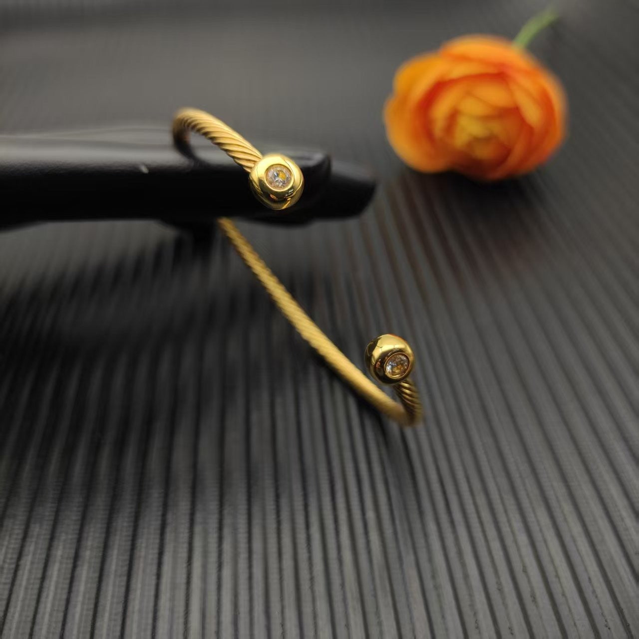David Yurman luxury Women Bangle