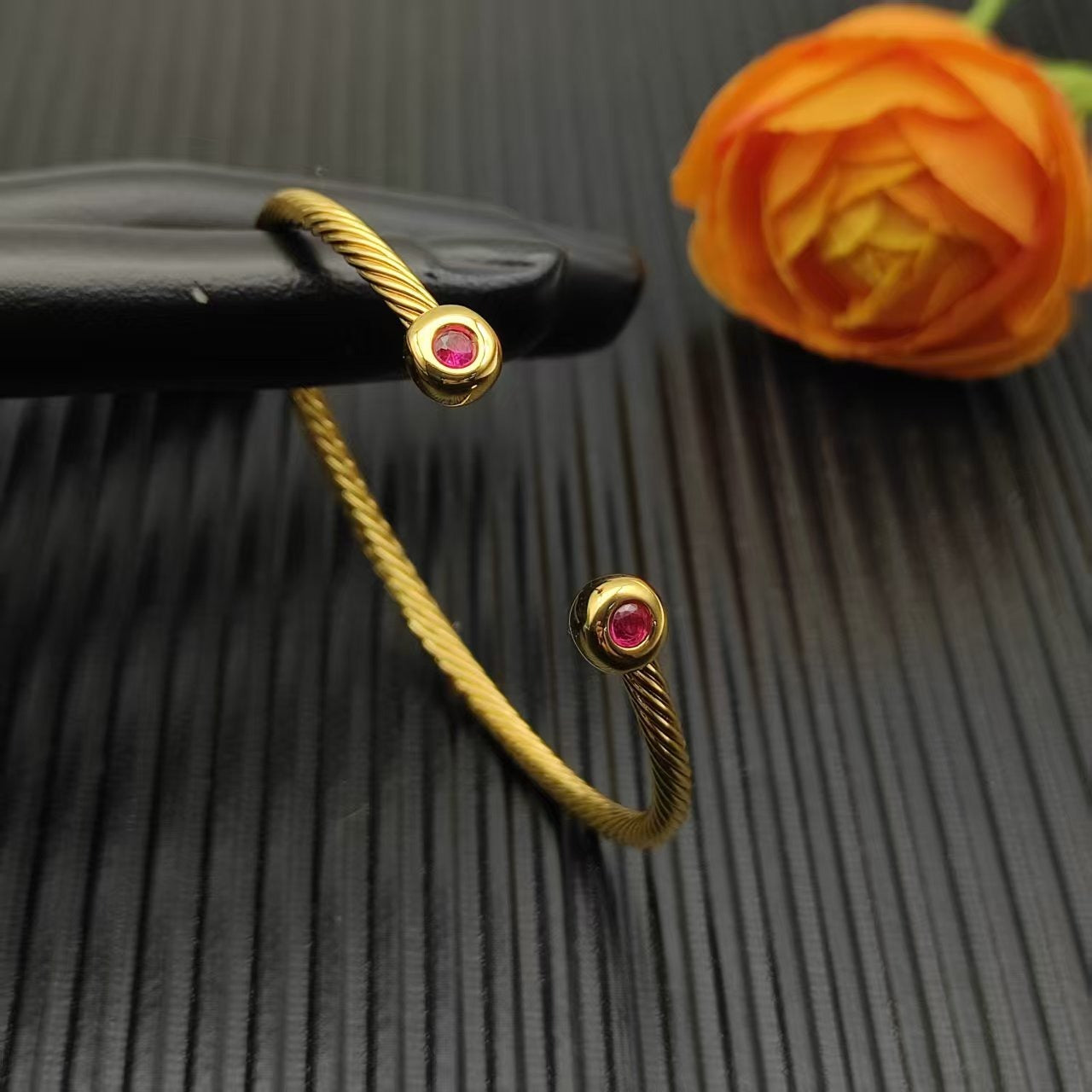David Yurman luxury Women Bangle
