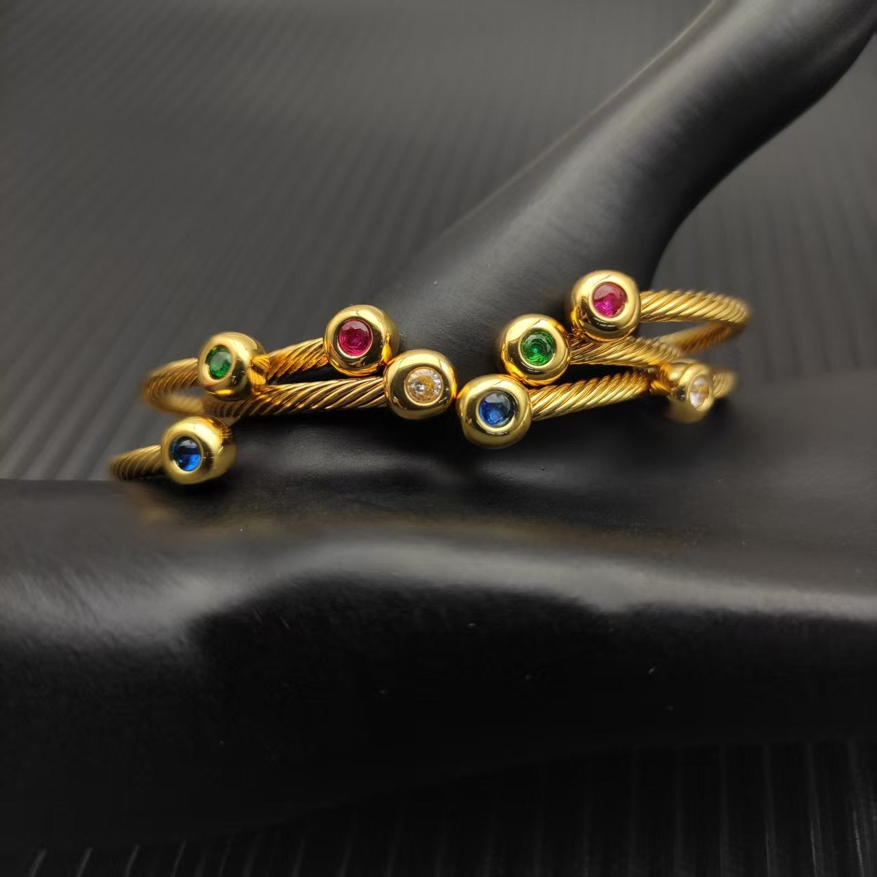 David Yurman luxury Women Bangle