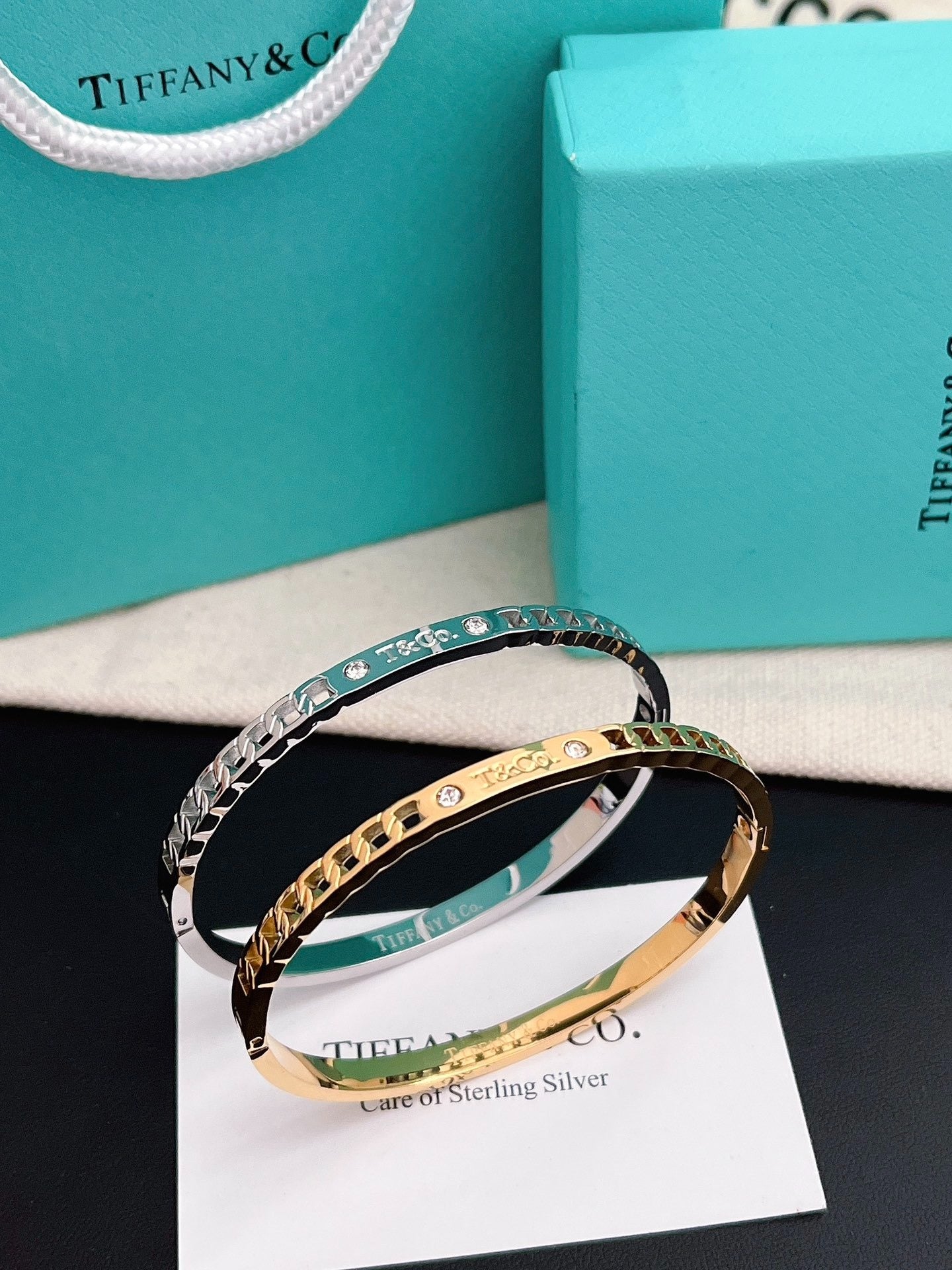 Tiffany Women Luxury Bangle