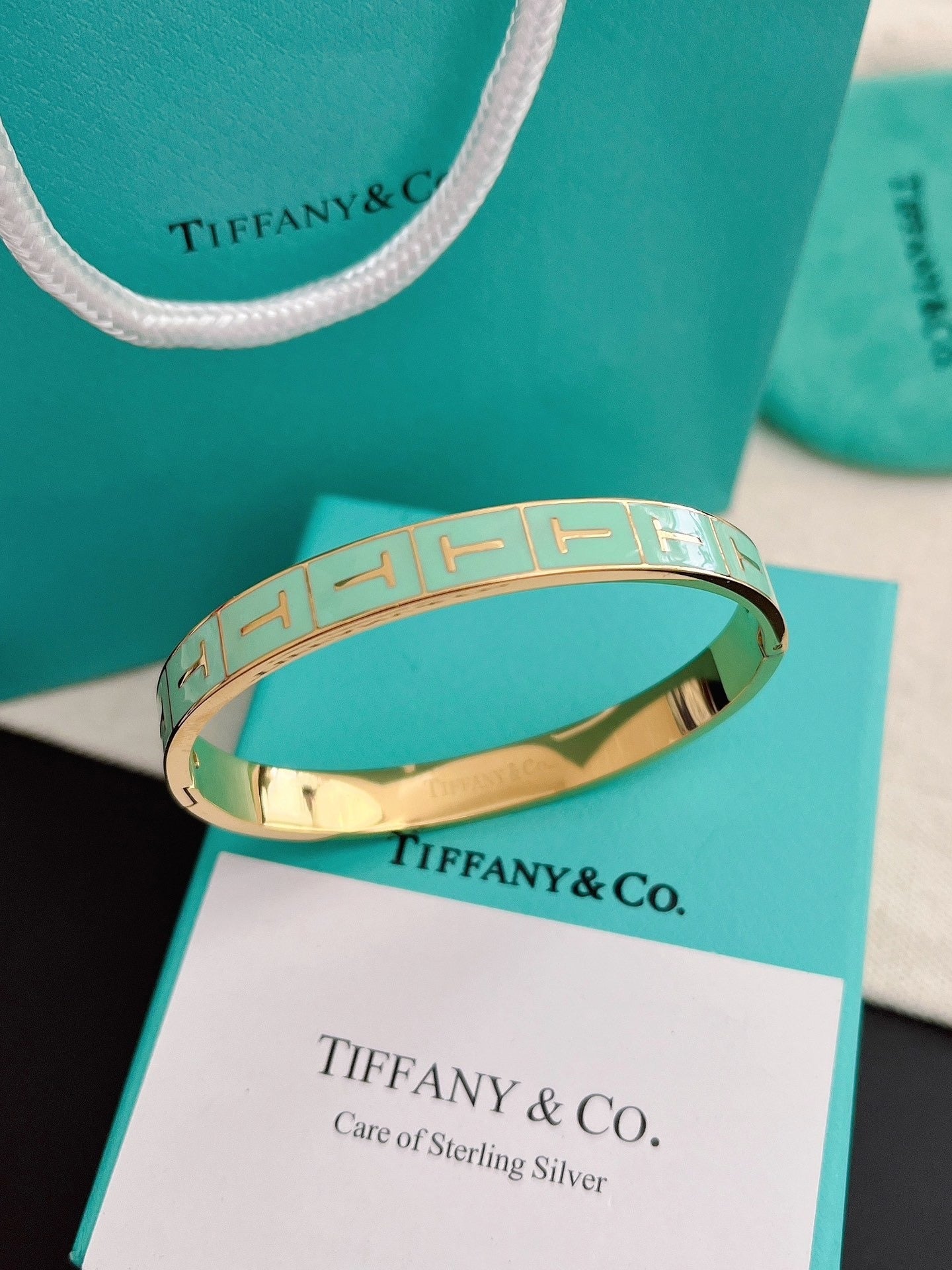 Tifffany Women Luxury Bangle