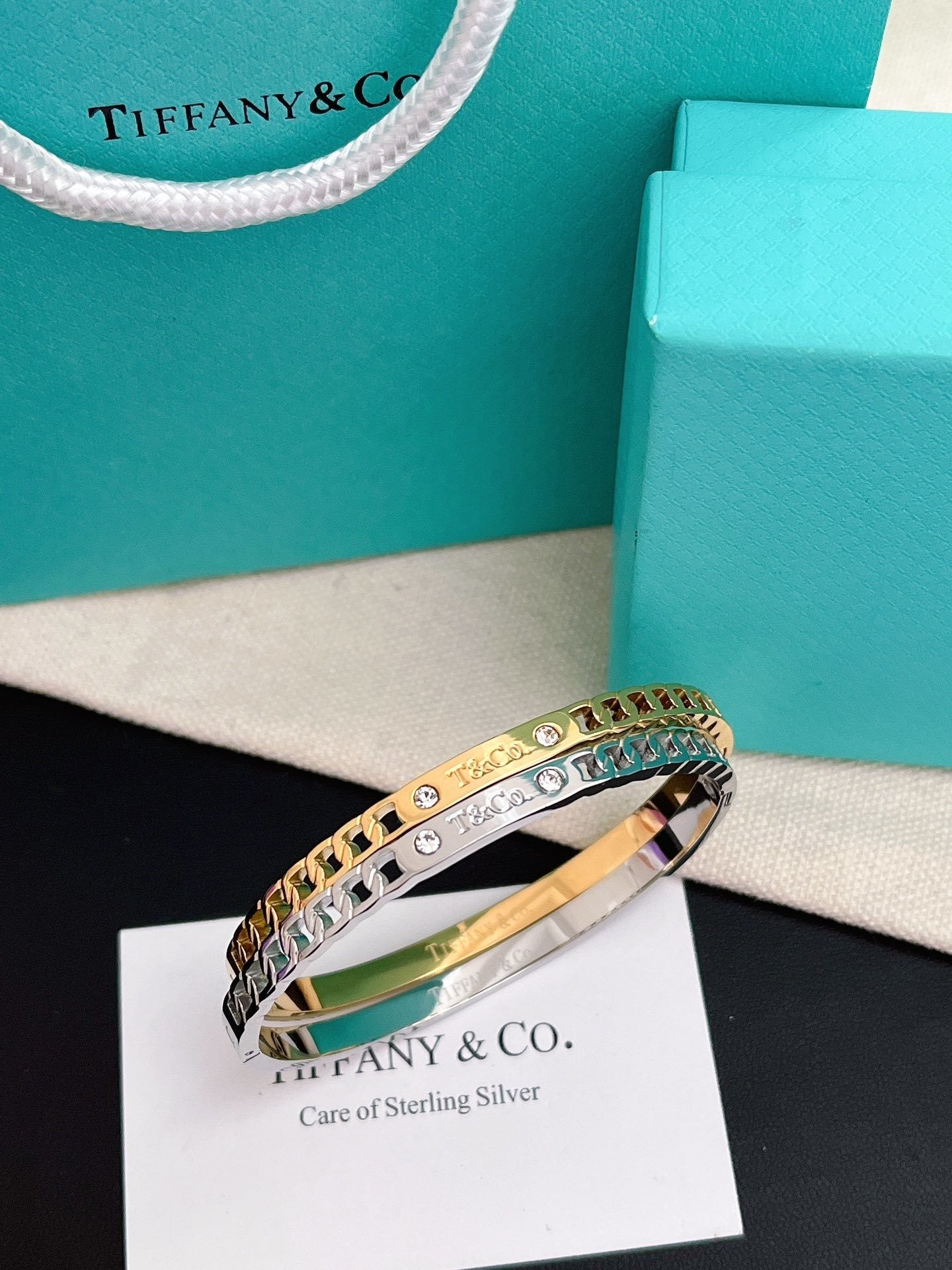 Tiffany Women Luxury Bangle