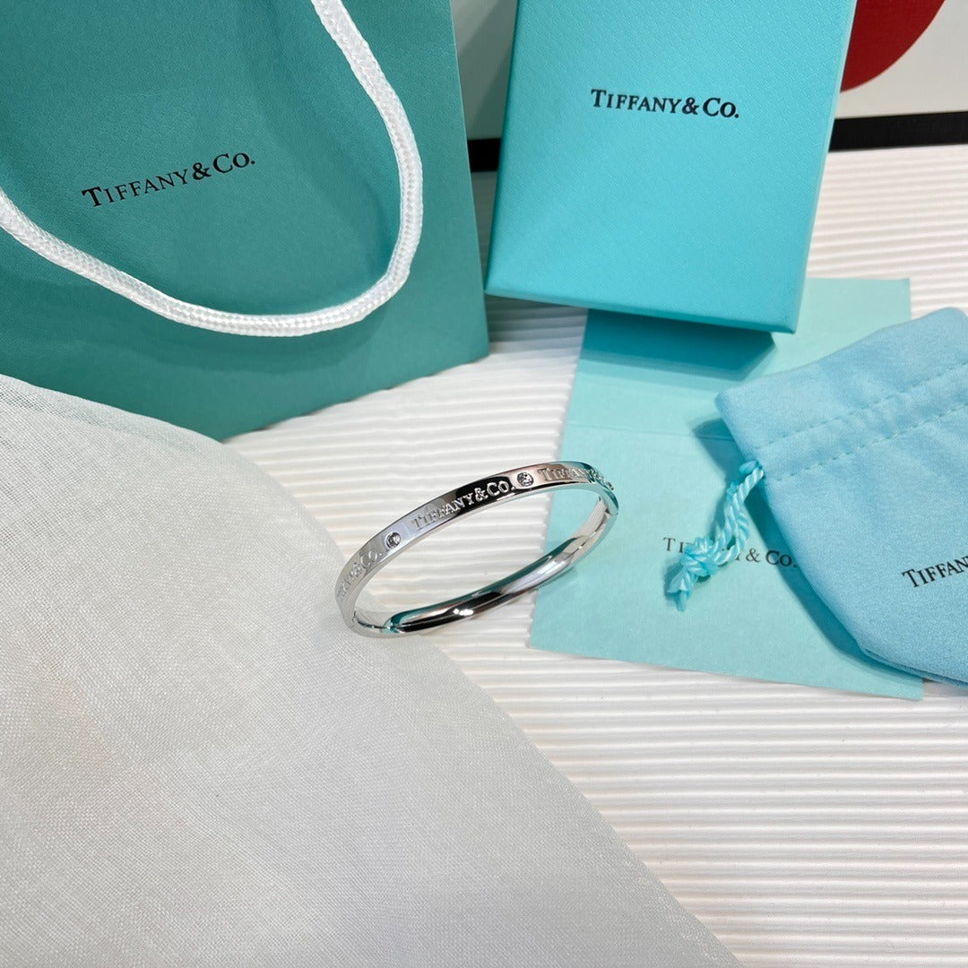 Tiffany Women Luxury Bangle