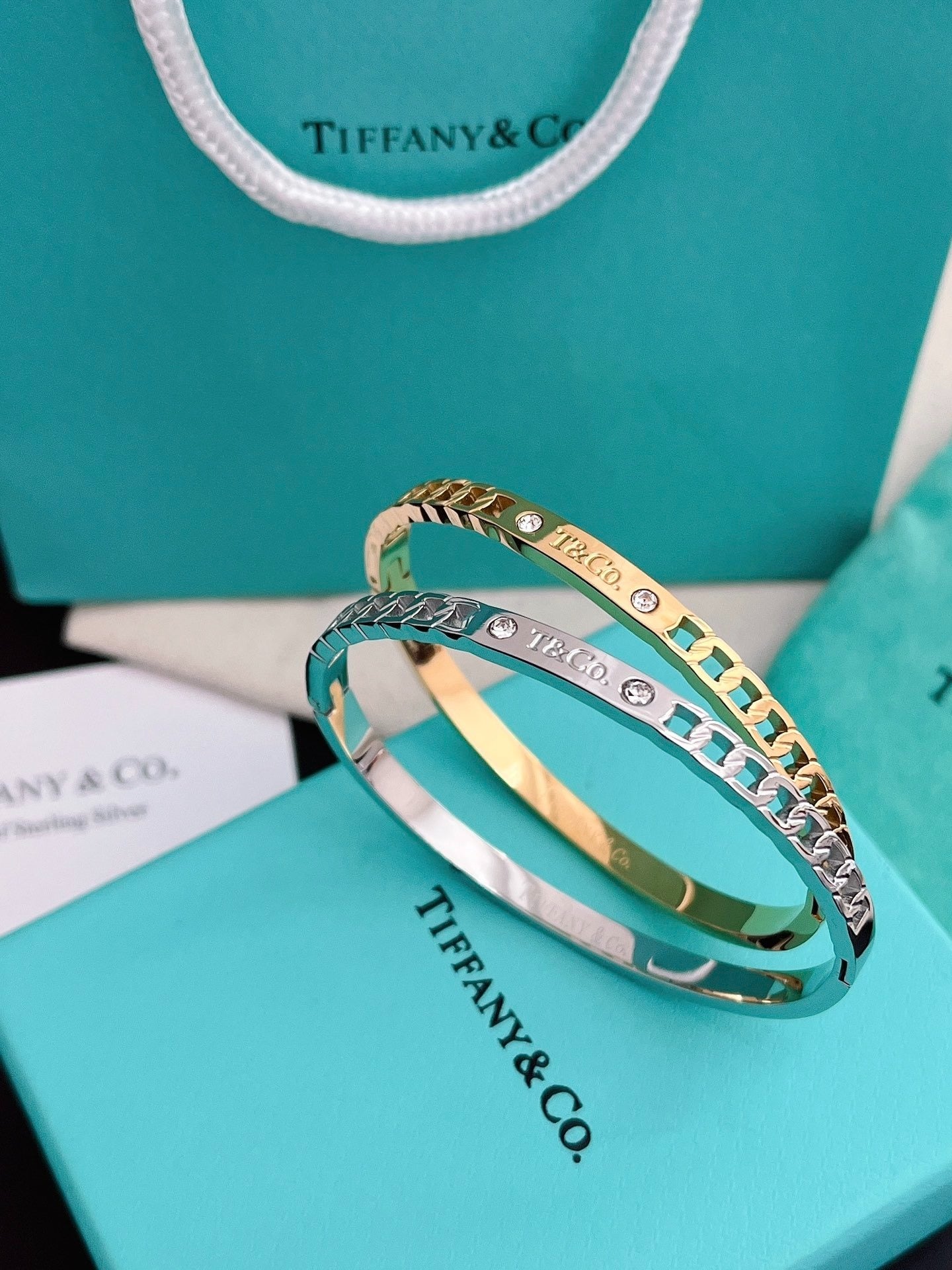 Tiffany Women Luxury Bangle