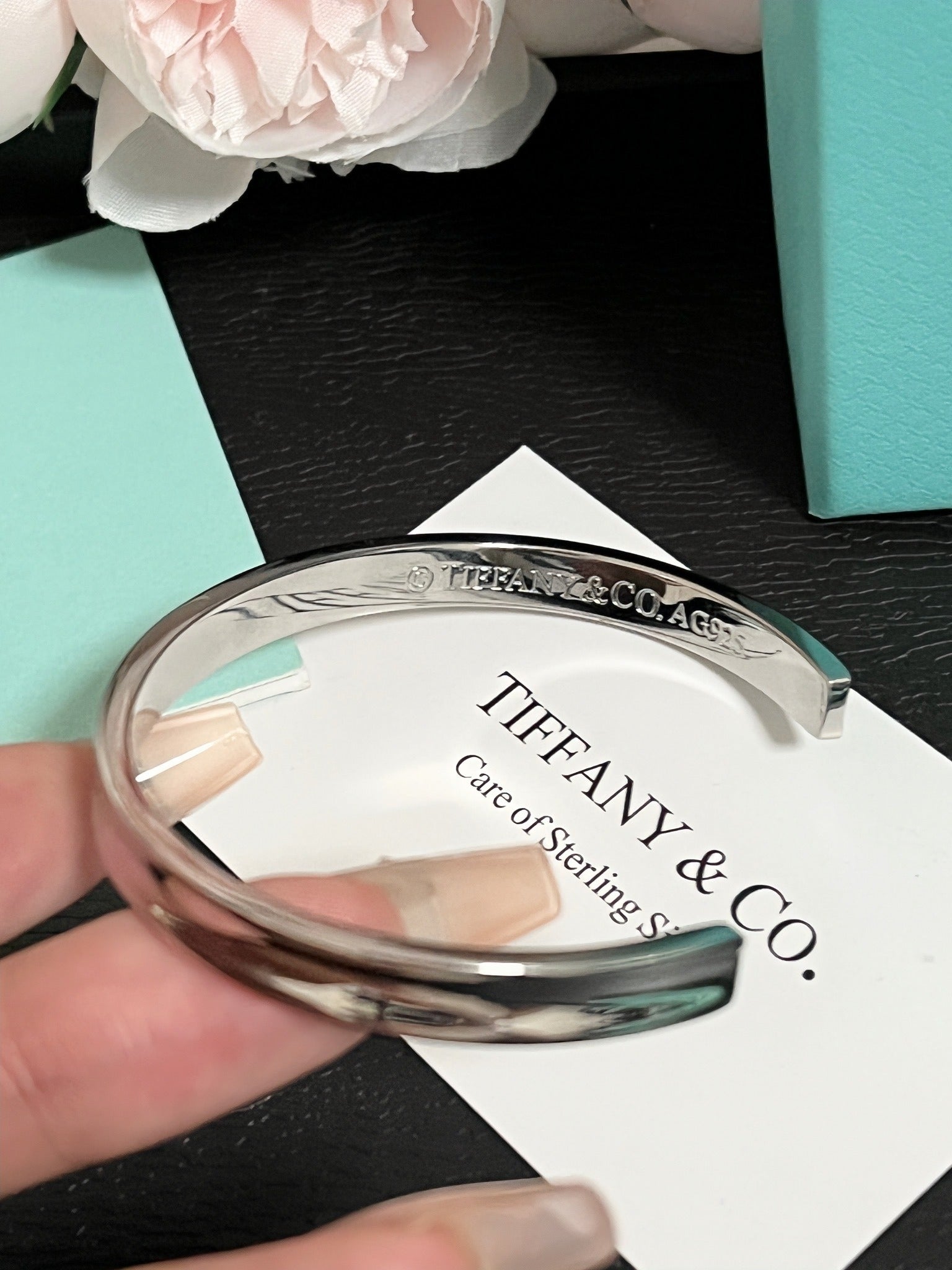 Tiffany Women Luxury Bangle