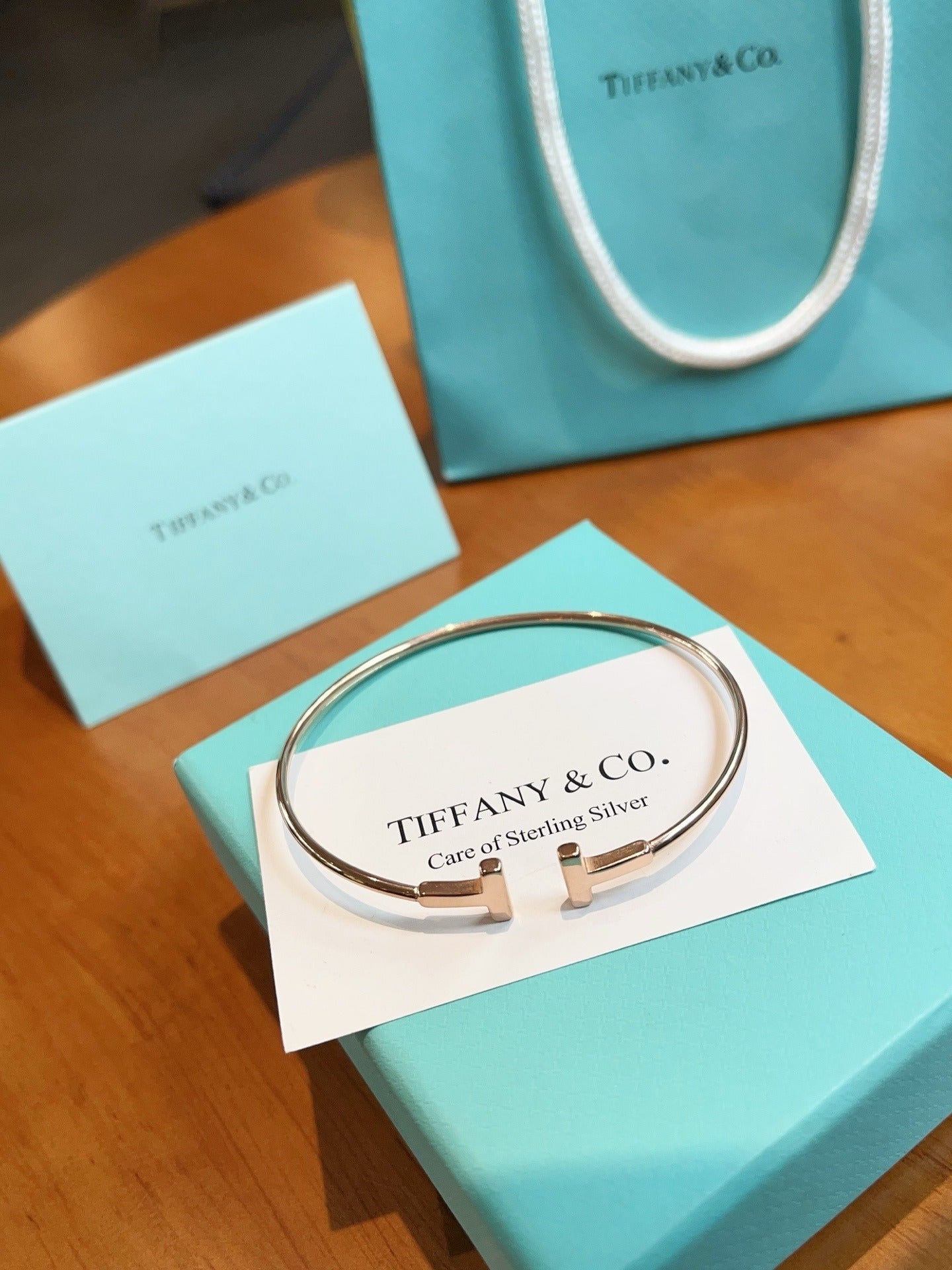 Tiffany Women Luxury Bangle